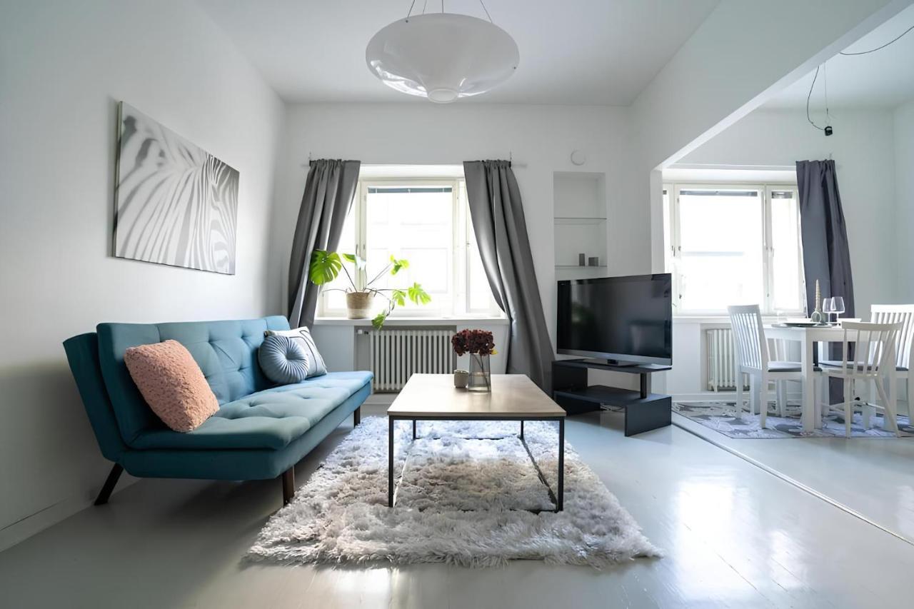 Stylish Studio At The Heart Of Helsinki Apartment Exterior photo