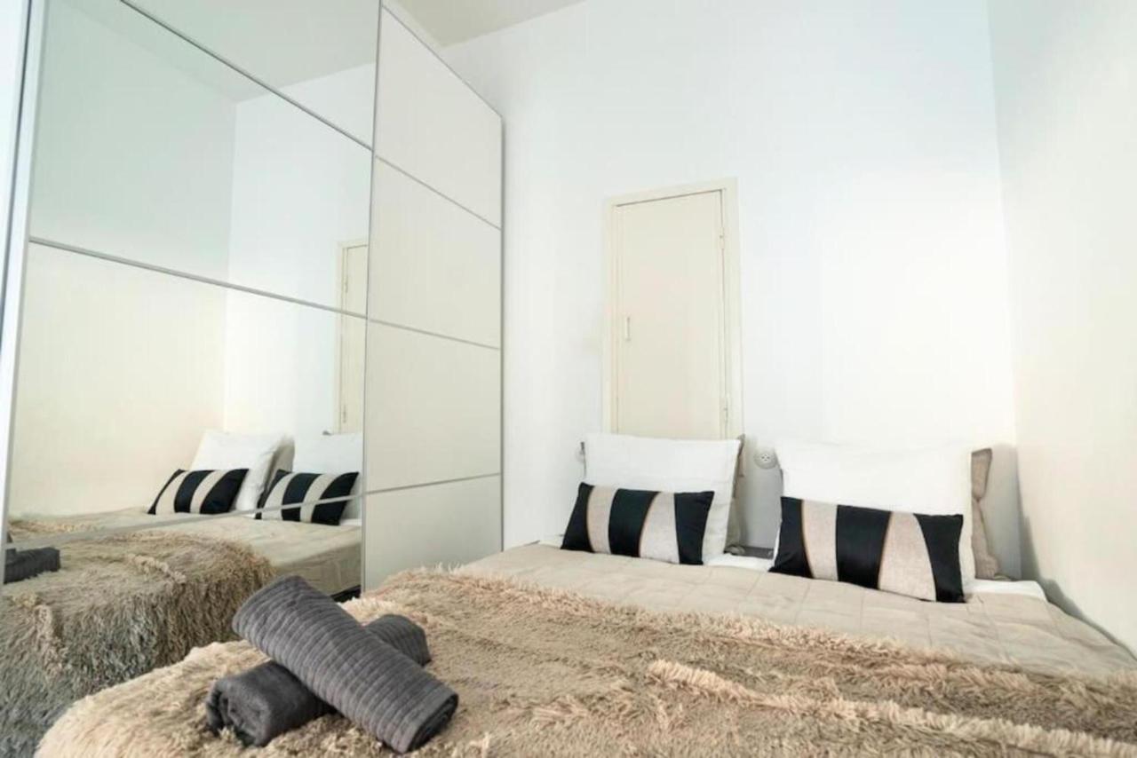 Stylish Studio At The Heart Of Helsinki Apartment Exterior photo